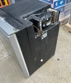 2nd Hand Dometic Waeco CR 140 Fridge Freezer 12v And 240v -Dometic Shop 2nd Hand Dometic Waeco CR 140 Fridge Freezer 12v and 240v Dometic 1669184578