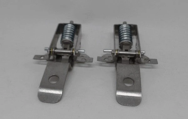 Dometic Cramer Hinge Kit For Sink And Hob Lid - Type 407145071 5 Dometic Cramer Hinge Kit For Sink And Hob Lid - Type 407145071 - Image 3