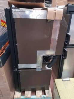 Nova Kool RFU6809 DC 173 Litre Upright Fridge Freezer -Dometic Shop Nova Kool RFU6800 DC 193 Litre Upright Fridge Freezer NovaKool 1600857097