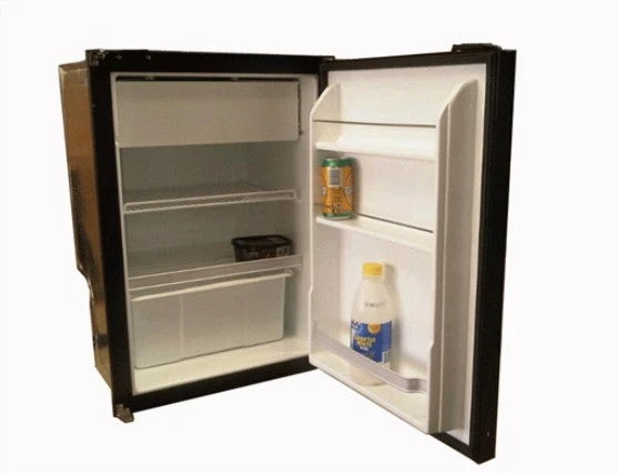 NovaKool R3800DC - 100 Litre 12volt Compressor Fridge Freezer 7 NovaKool R3800DC - 100 Litre 12volt Compressor Fridge Freezer - Image 5