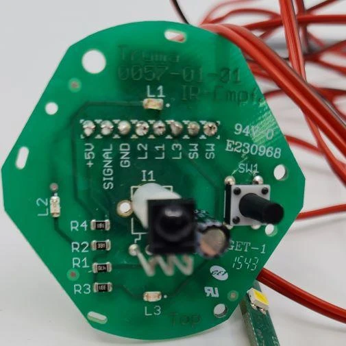 Truma Aventa Infrared Receiver And LED Harness Red Connector 3 Truma Aventa Infrared Receiver And LED Harness Red Connector