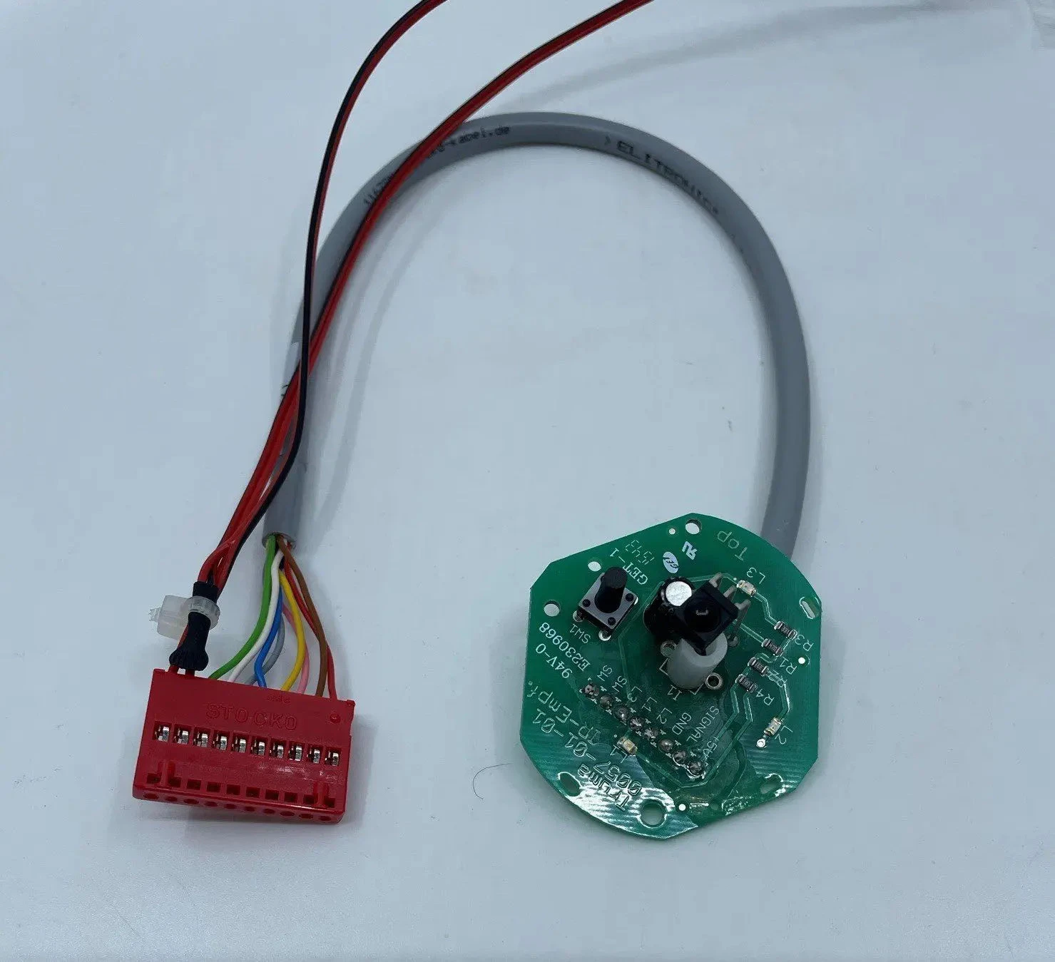 Truma Aventa Infrared Receiver And LED Harness Red Connector 6 Truma Aventa Infrared Receiver And LED Harness Red Connector - Image 4