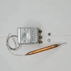 TSTAT 20A 240V 0-40 DEG C SPDT Sensor 104 X 8mm Capillary 890MM -Dometic Shop TSTAT 20A 240V 0 40 DEG C SPDT sensor 104 x 8mm capillary 890MM Ranco 1668122530