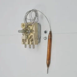 TSTAT 20A 240V 0-40 DEG C SPDT Sensor 104 X 8mm Capillary 890MM -Dometic Shop TSTAT 20A 240V 0 40 DEG C SPDT sensor 104 x 8mm capillary 890MM Ranco 1668122537